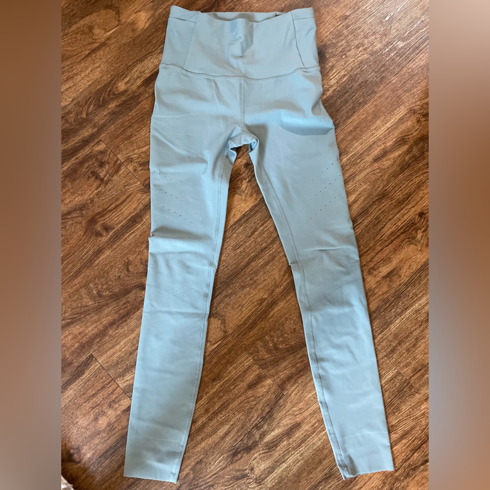 Lululemon Graphite Blue Compression Tights